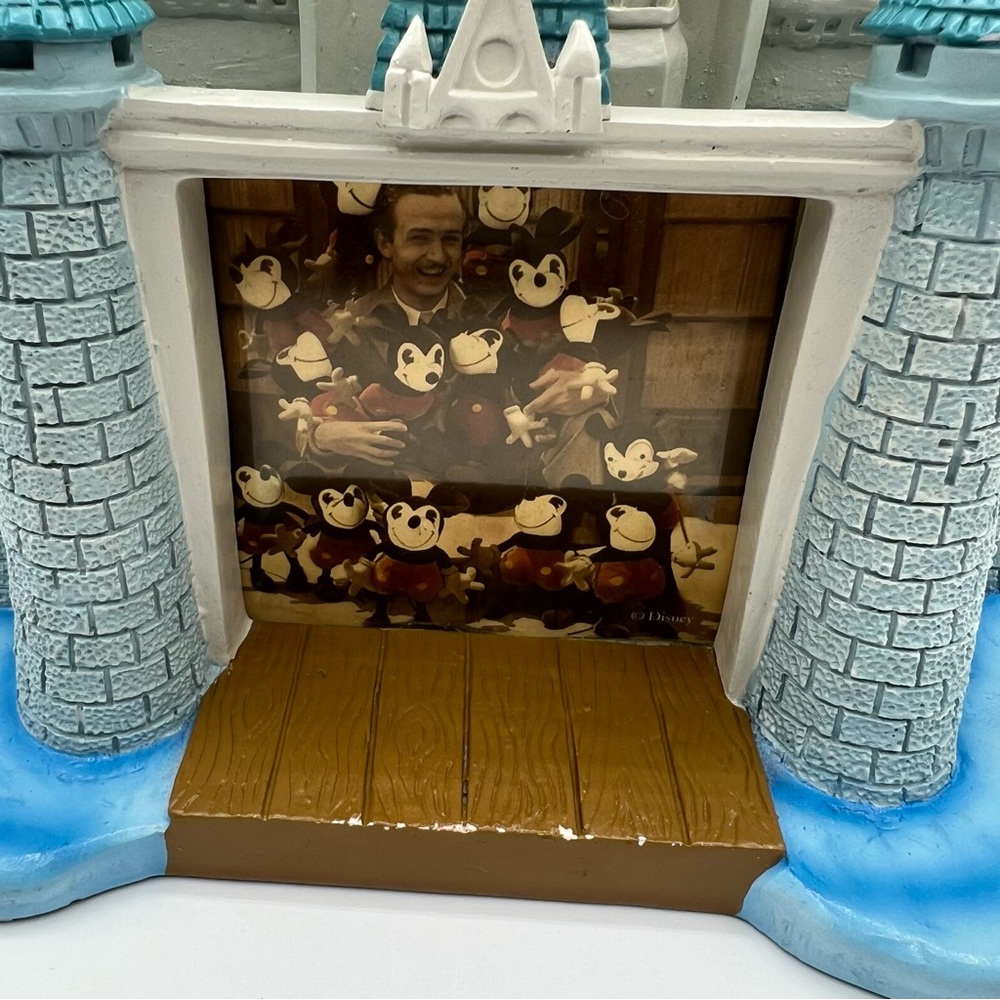 Walt Disney World Cinderella Castle Picture Frame - Picture 16 of 17
